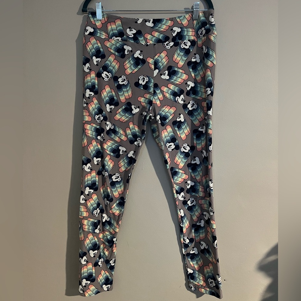 Women’s OS Tall & Curvy LuLaRoe Rainbow Mickey Mouse Leggings